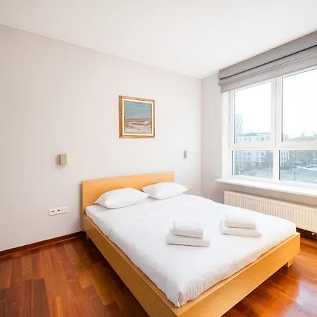 Apartment Stawki Inviting Warsaw